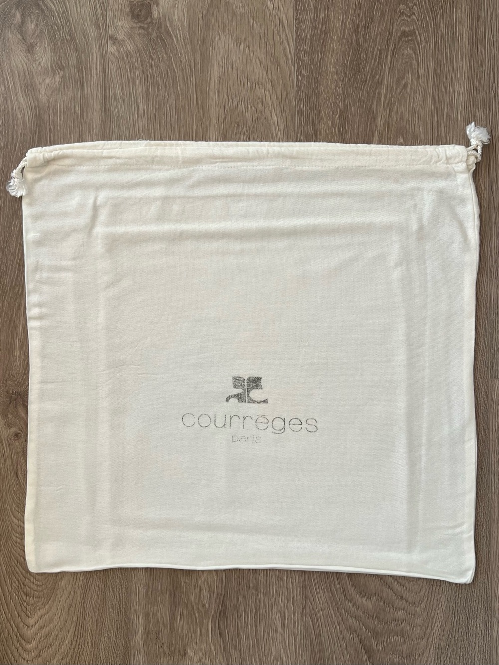 Courreges dust bag (C960)